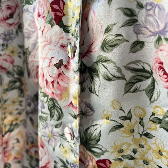 Kathryn Floral Satin Button Front Lined Sleep shirt Night gown, size est L - Picture 8 of 16
